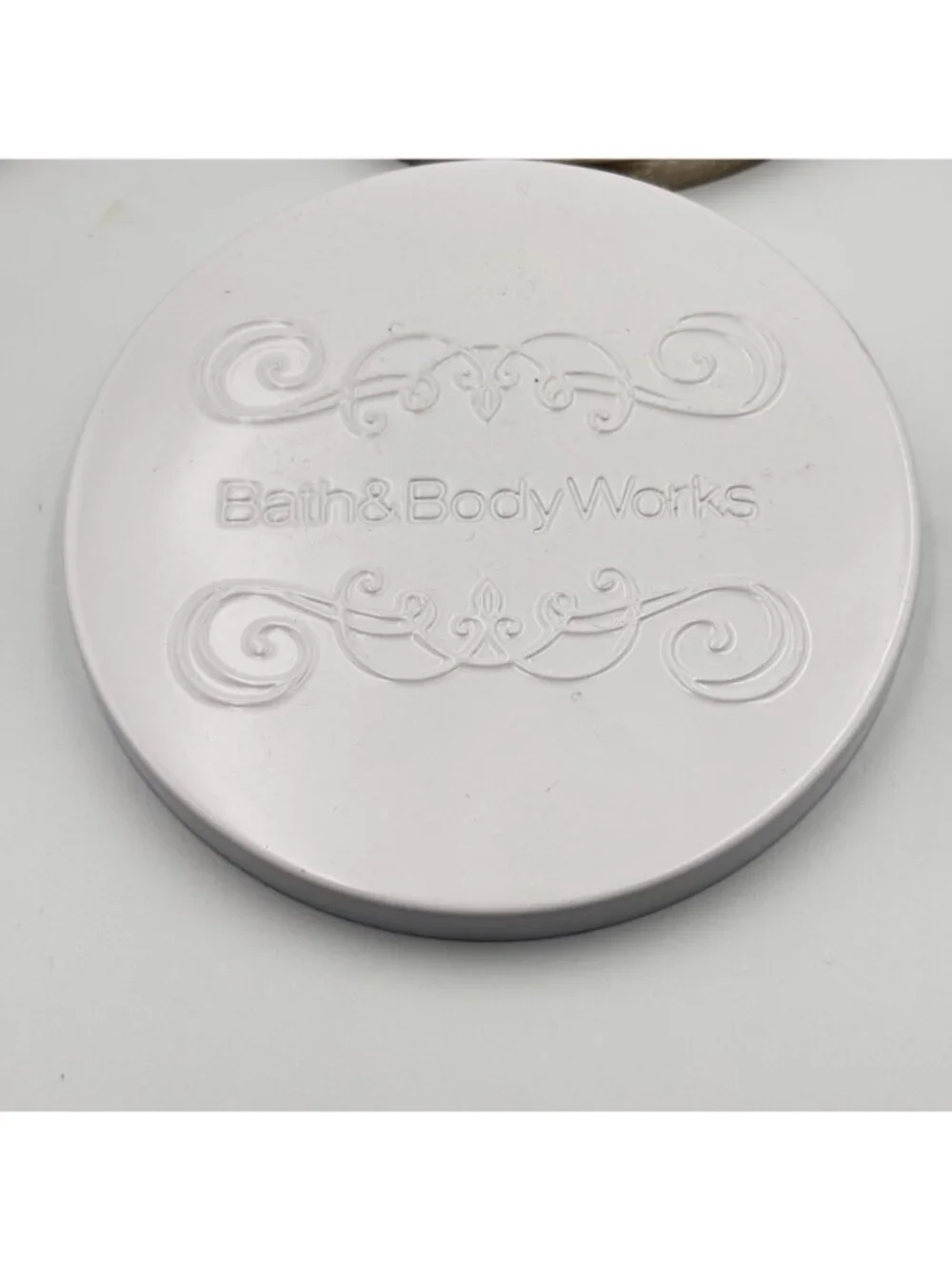 Bath & Body Works please see